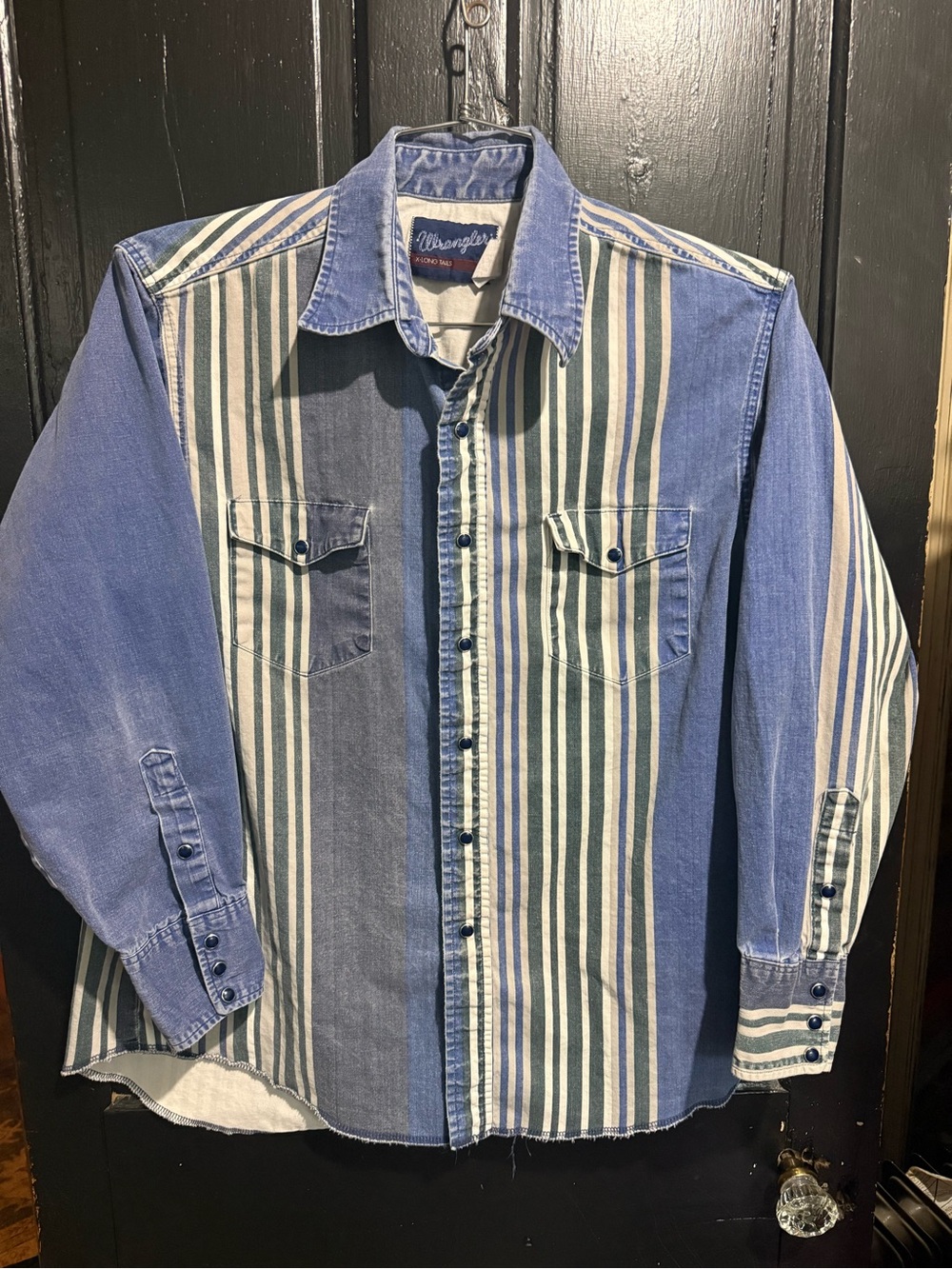 Wrangler Striped Pearl Snap!!